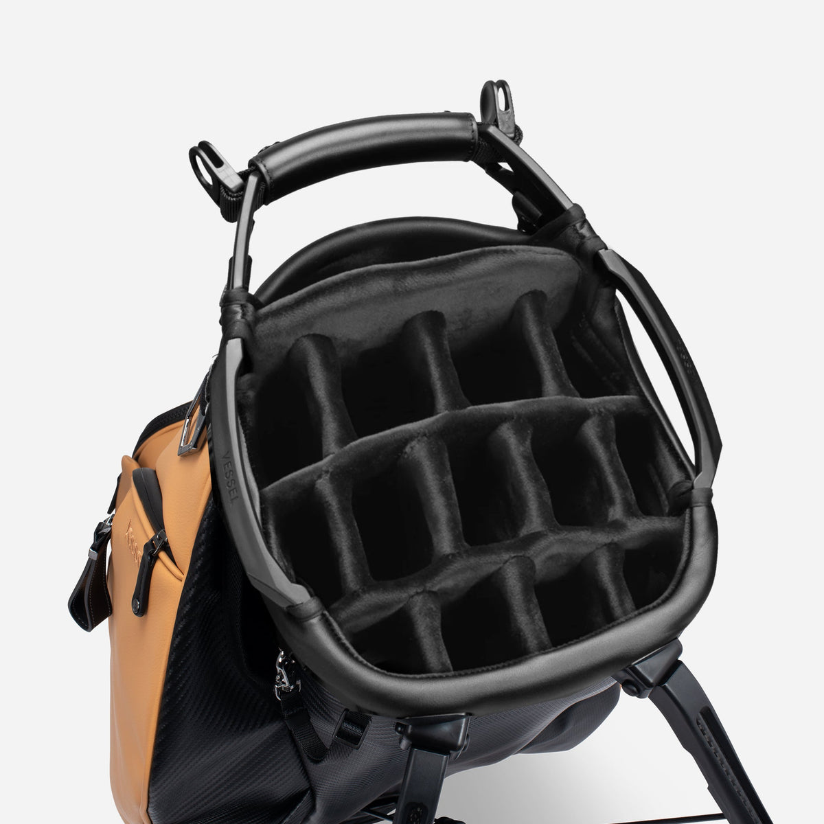Player VI Standbag - Iron Brew