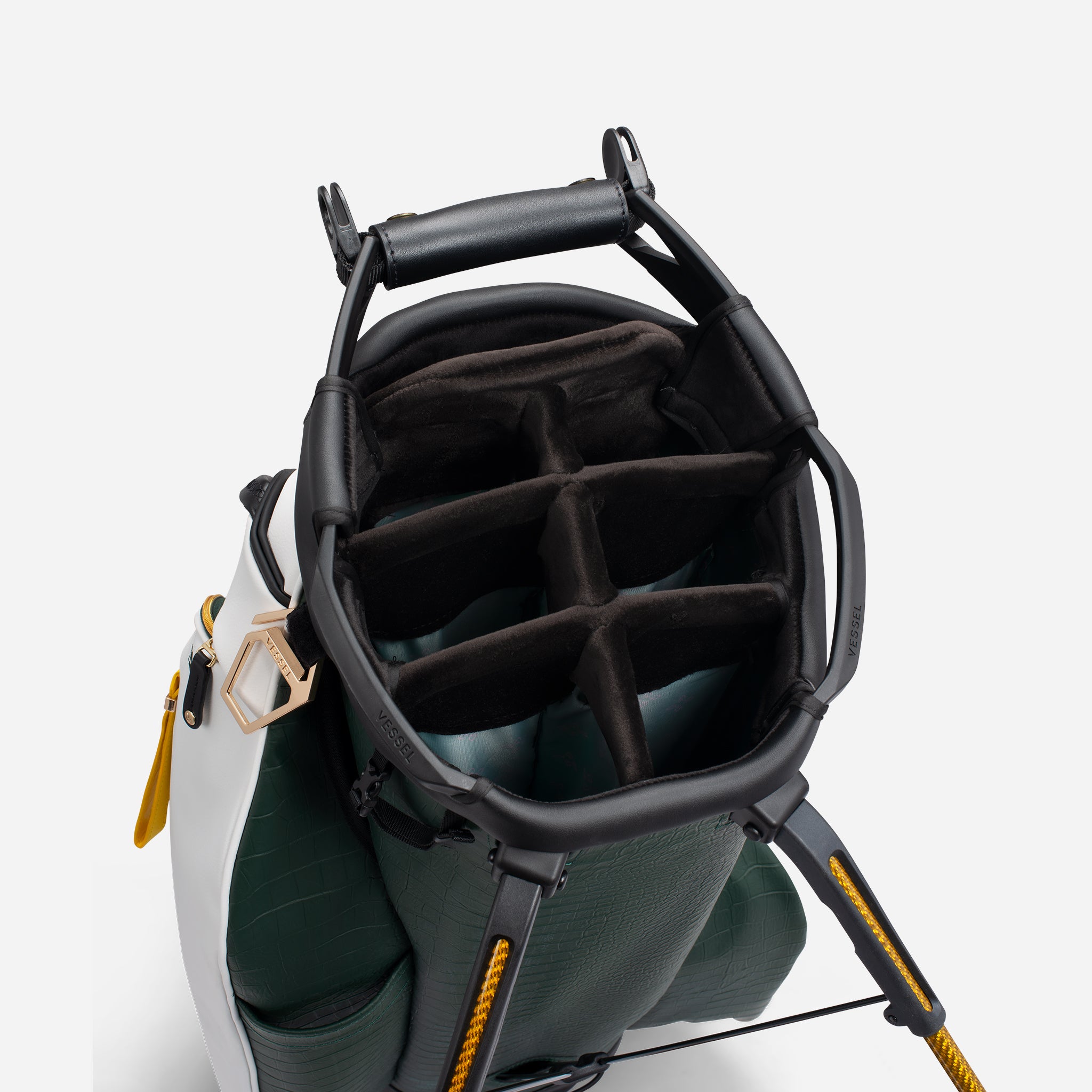 Player V Pro Standbag - Season Opener